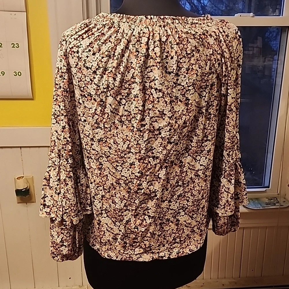 Ralph Lauren women's medium floral blouse - Picture 4 of 6